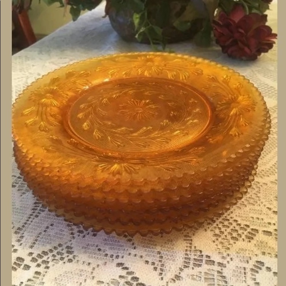 6 Vintage Amber Indiana Depression Glass 8” Plates - Picture 6 of 8